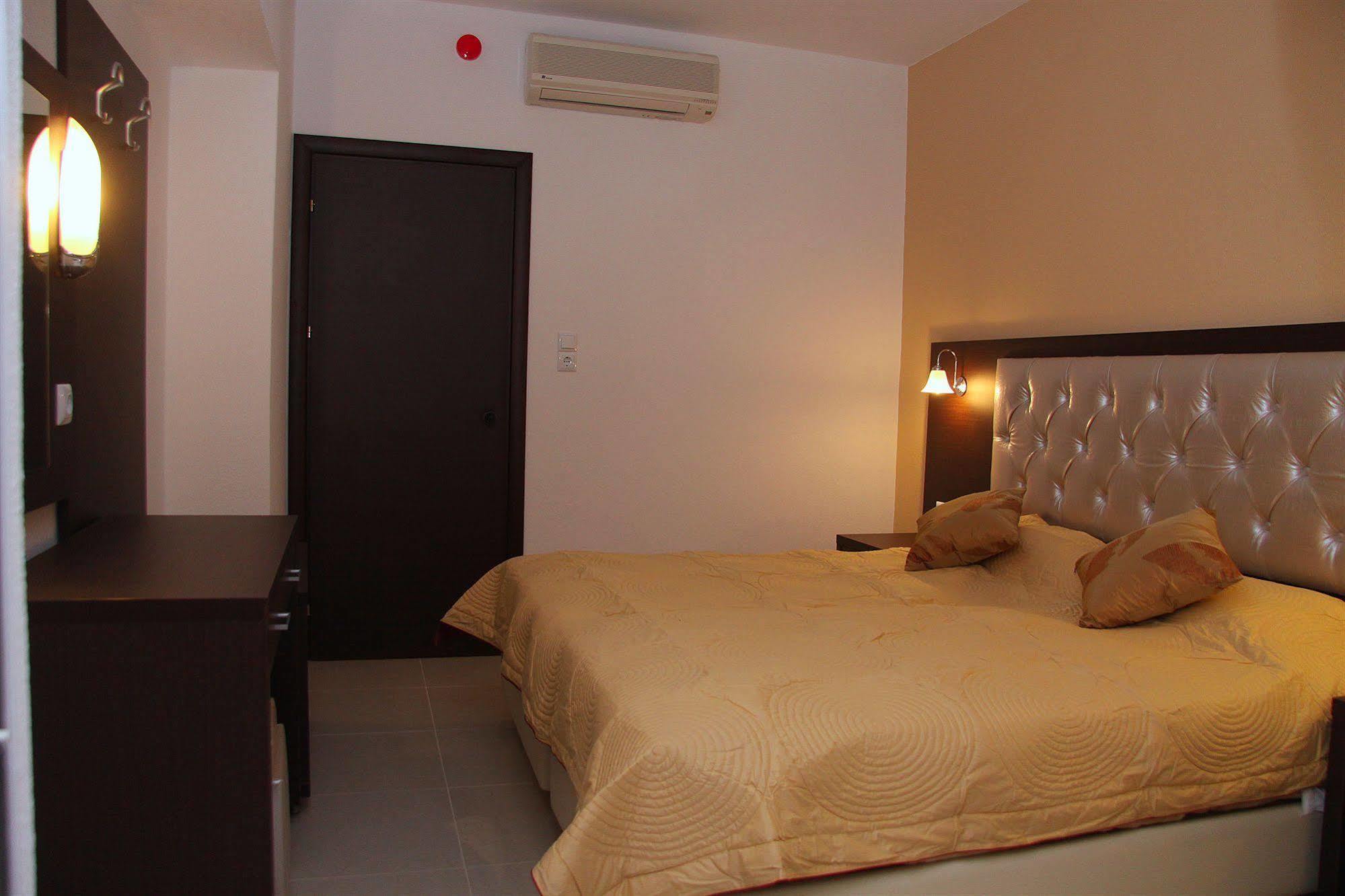 Agela Hotel & Apartments Kos Town Exterior photo